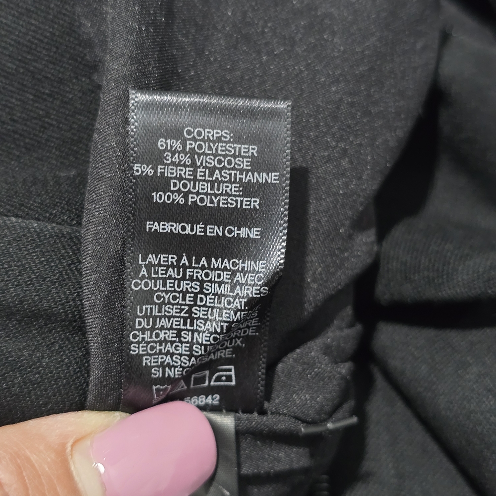 Express Classic Black Pencil Skirt - Picture 9 of 9
